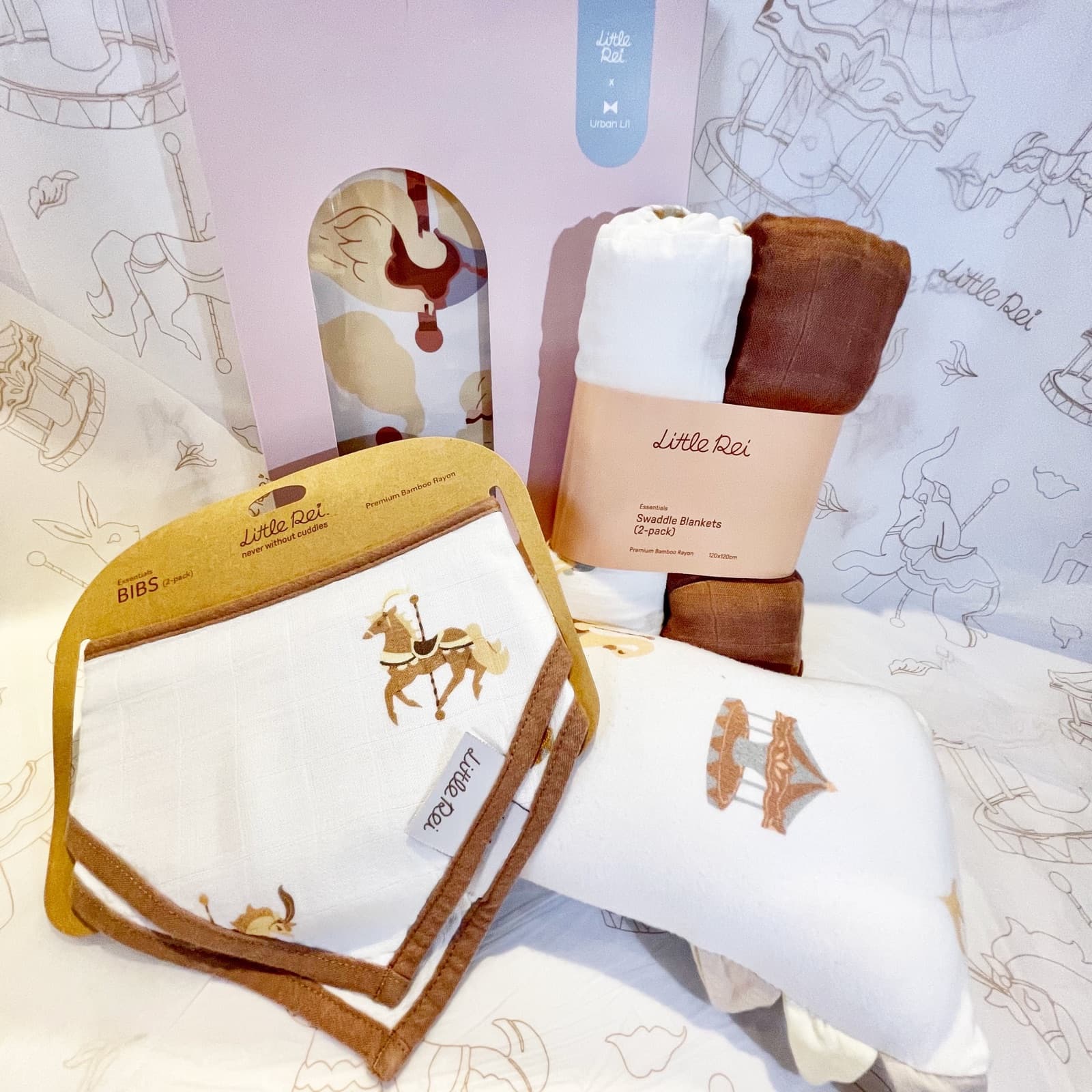 Little Rei Carousel Horse & Elephants Gift Set